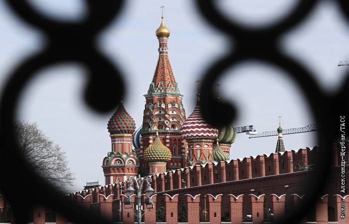 В Кремле рассказали, как Путина охраняют от коронавируса