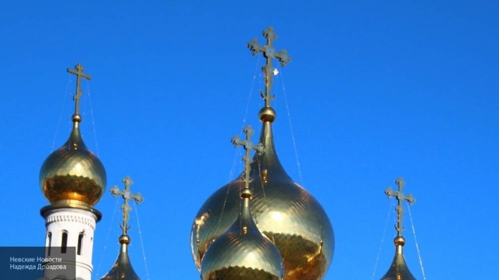 Мощный ветер снес купол с храма Александра Невского в Калужской области