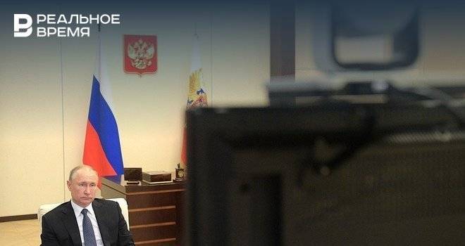 Путин обсудит с экспертами возможность сокращения числа нерабочих дней