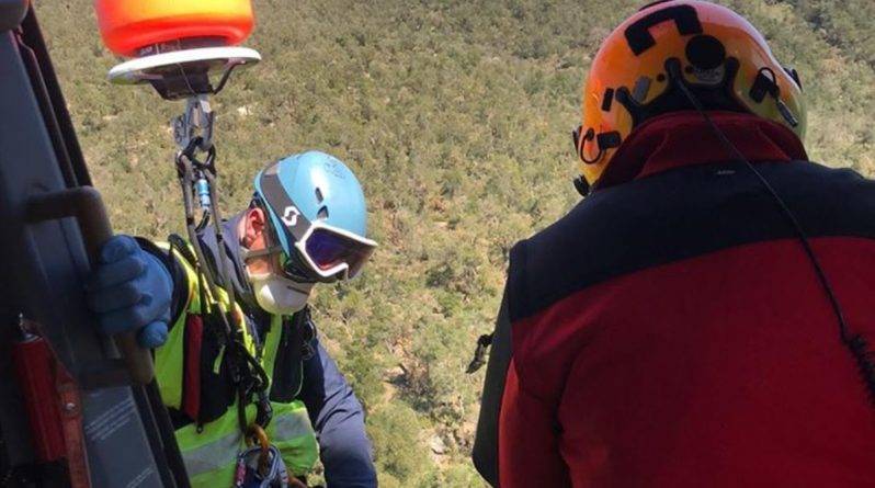 Спасатели нашли потерявшегося в горах француза, пешком отправившегося в Испанию за дешевыми сигаретами, несмотря на карантин