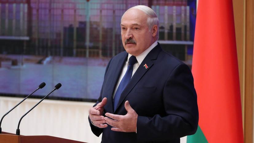 Лукашенко призвал ужесточить режим самоизоляции до «темноты в глазах»