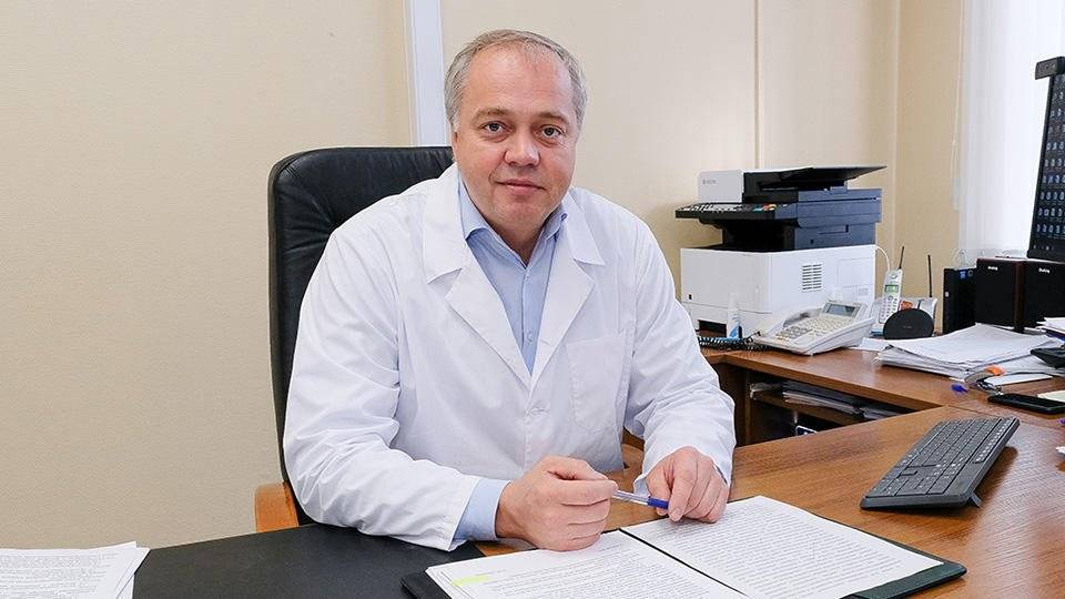 Главврач больницы имени Давыдовского в Москве заразилась коронавирусом
