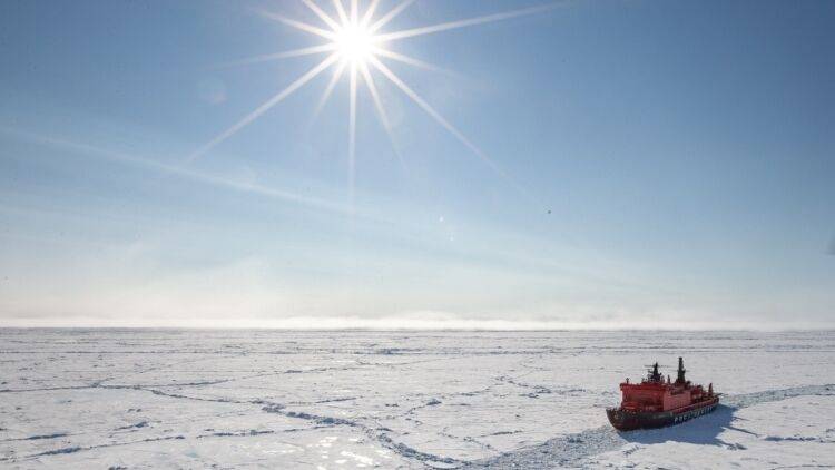Le Monde: ледокол «Лидер» и таяние Арктики сблизят Восток и Запад