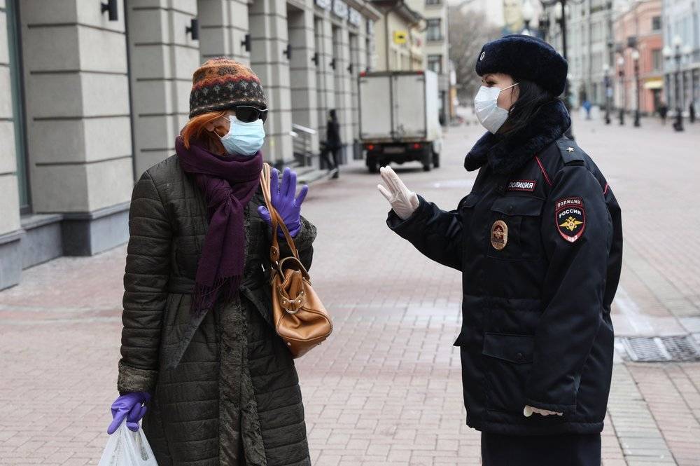Более 8 тысяч бесед провели полицейские с москвичами о важности самоизоляции