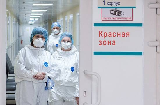 В России более 180 тысяч человек находятся под медицинским наблюдением из-за коронавируса