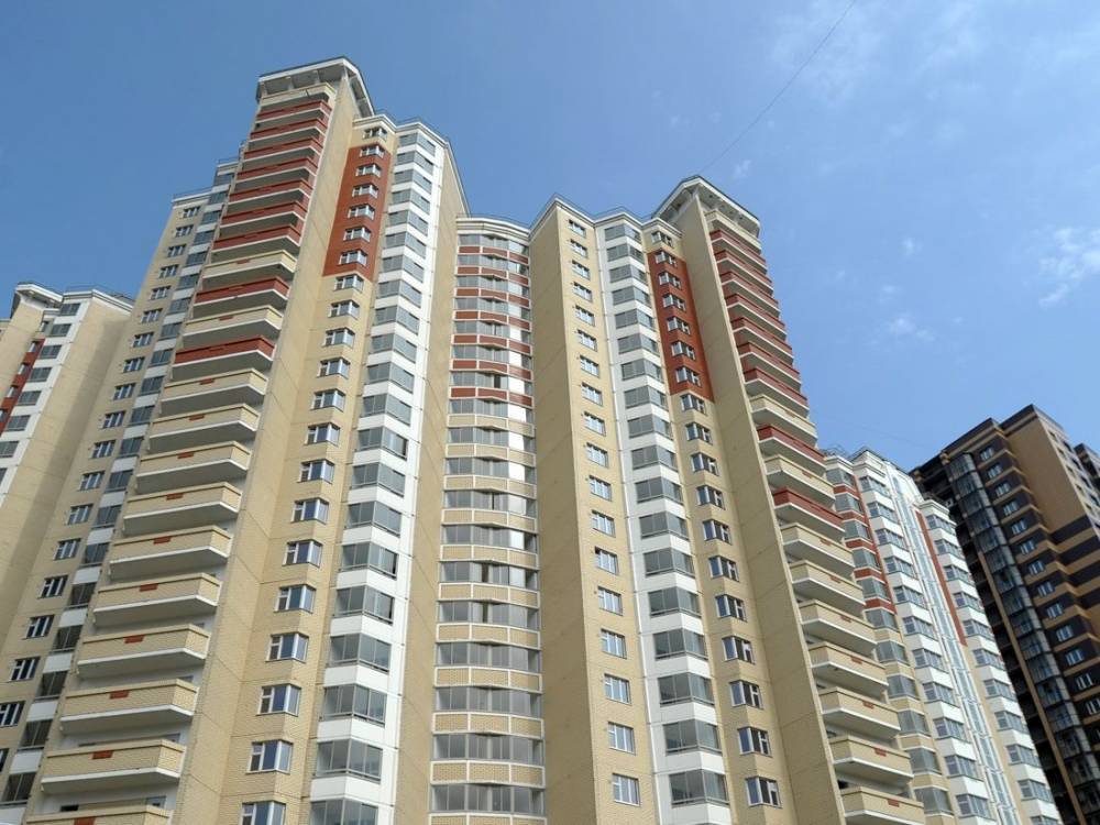 Порядка 9 тысяч квартир выставлено за апрель в ТиНАО