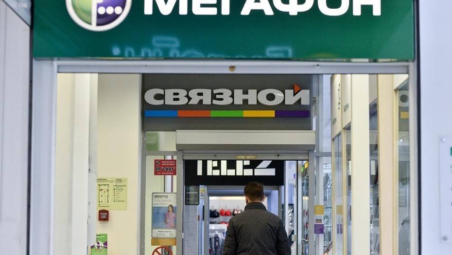 Псковские власти разрешили работу салонам связи, парикмахерским и нотариусам