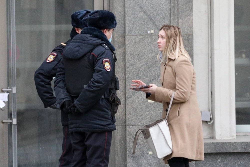 Полиция сможет штрафовать всех жителей Москвы за нарушение самоизоляции