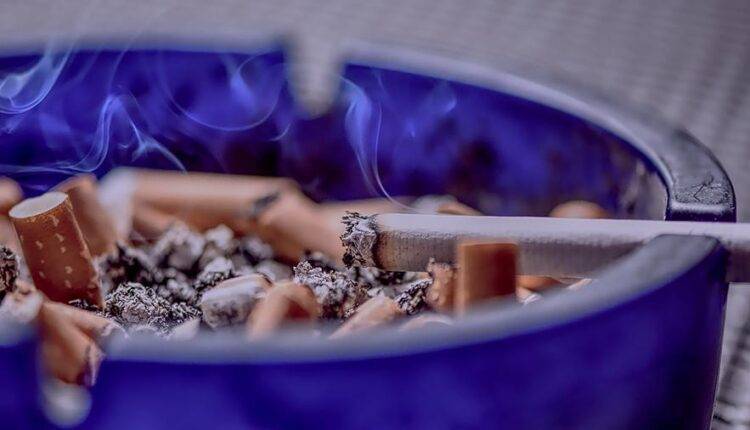 Ученые выявили связь между отказом от табака и возрастом начала курения