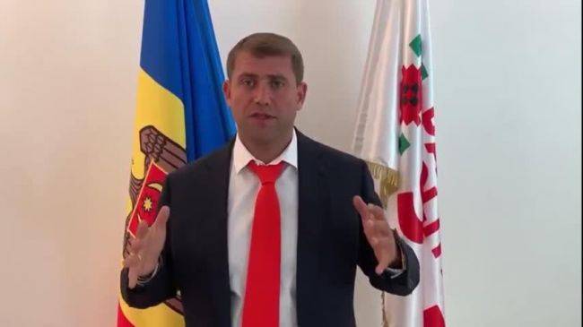 Беглый молдавский политик обвиняет президента в узурпации судебной власти