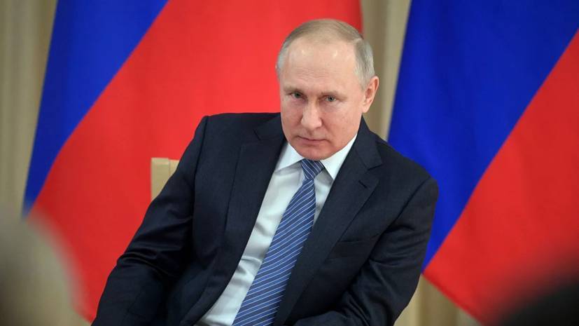 Путин назвал три ближайшие недели определяющими в ситуации с COVID-19