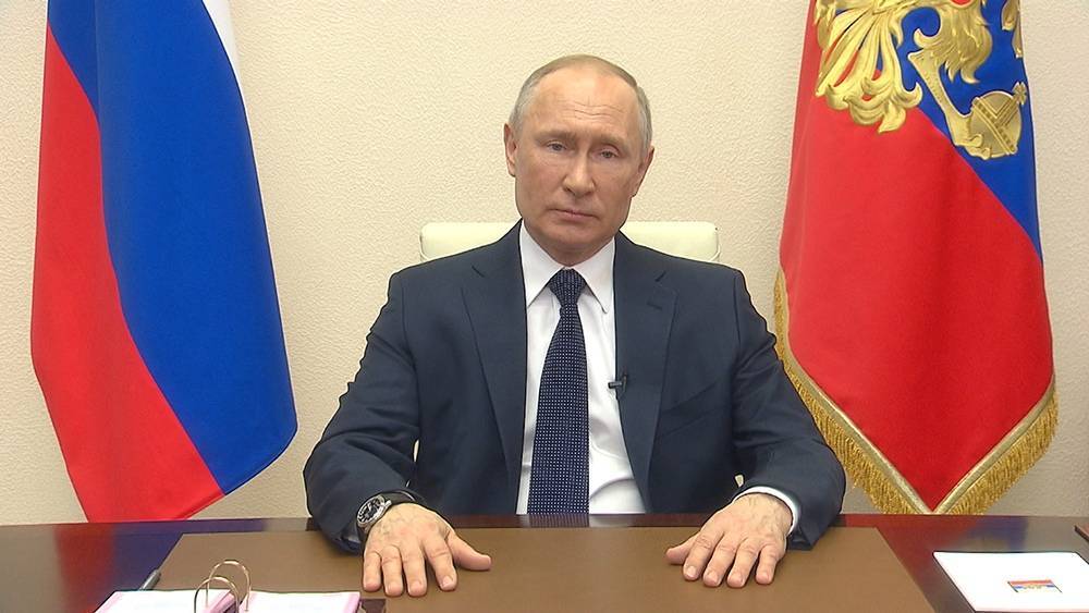 Путин потребовал не закрывать транспортное сообщение между регионами