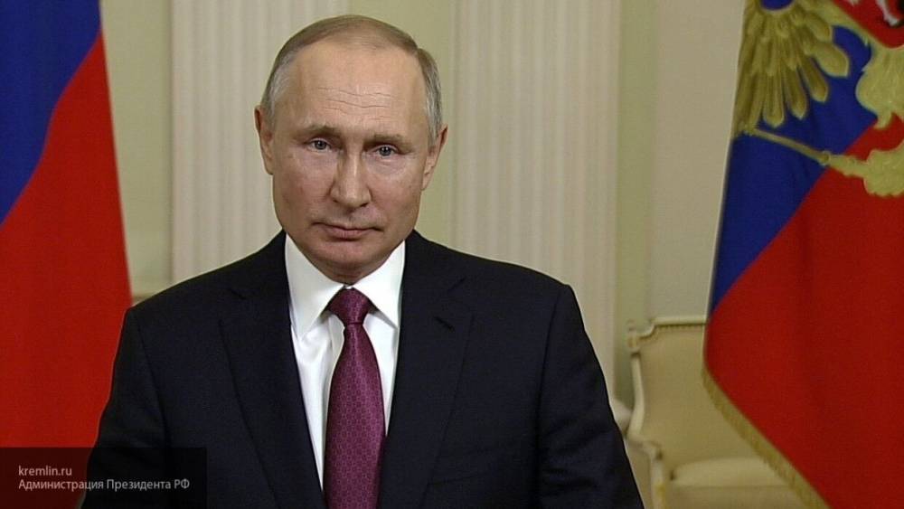 Путин заявил губернаторам регионов о необходимости направления планов в группу Госсовета