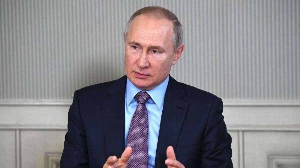 Путин призвал губернаторов направить планы по борьбе с коронавирусом в Госсовет