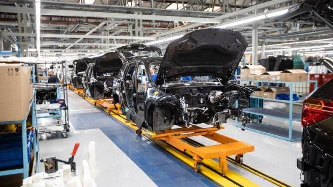 Регионы решают: «Автотор» возобновит производство через неделю