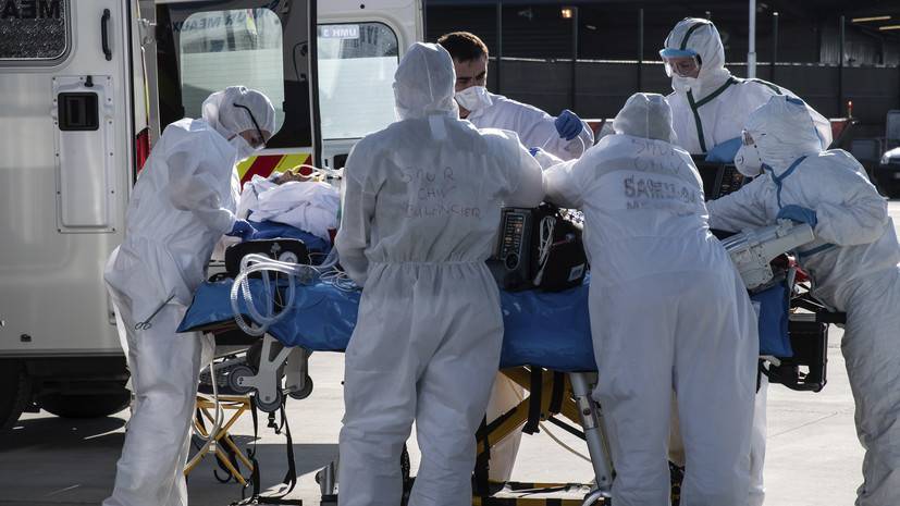 Из-за коронавируса во Франции скончались почти 11 тысяч человек
