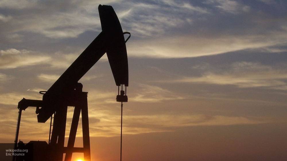 Россия готова сократить добычу нефти в рамках ОПЕК+ на 1,6 млн баррелей в сутки