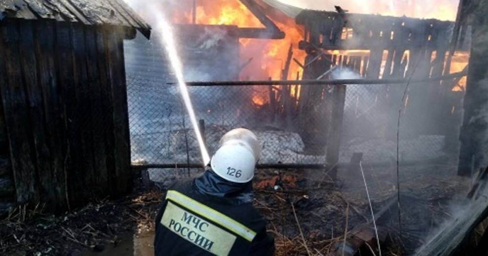 Фото с места пожара под Нижним Новгородом, где пострадали четверо