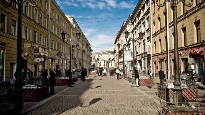 В Петербурге утвердили штрафы за нарушение самоизоляции