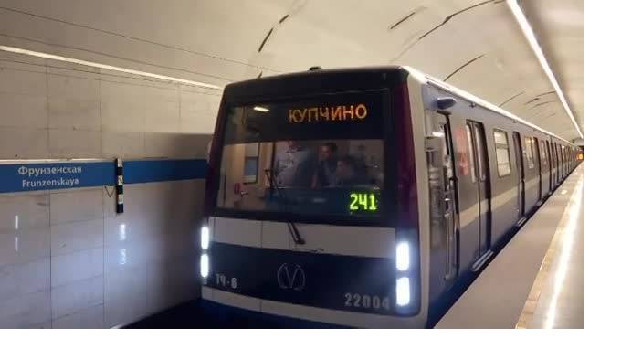 Петербургский метрополитен хочет взять в кредит 3,8 млрд рублей