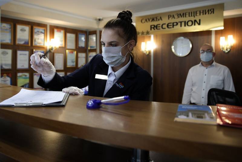 "Самоизоляция. Все включено": москвичи переехали в номера ради семьи и бизнеса