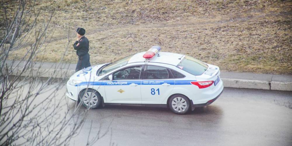 Полицейские оштрафовали за нарушение карантина жителя Крымска, который вез к врачу беременную жену