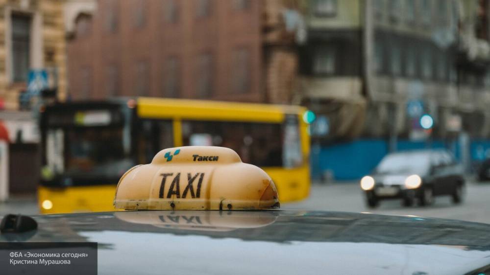 Таксист предстанет перед судом за изнасилование петербурженки в автомобиле