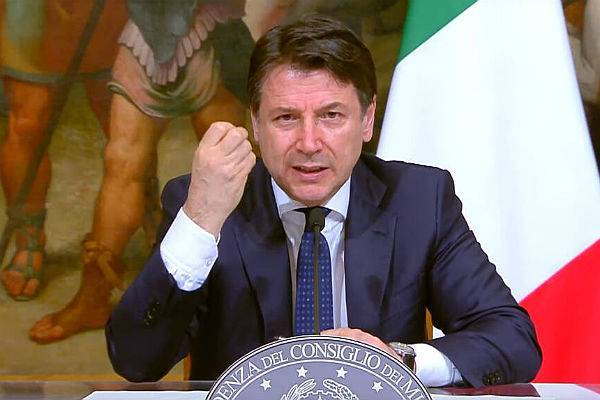 Премьера Италии оскорбил намек на политическую подоплеку помощи от России