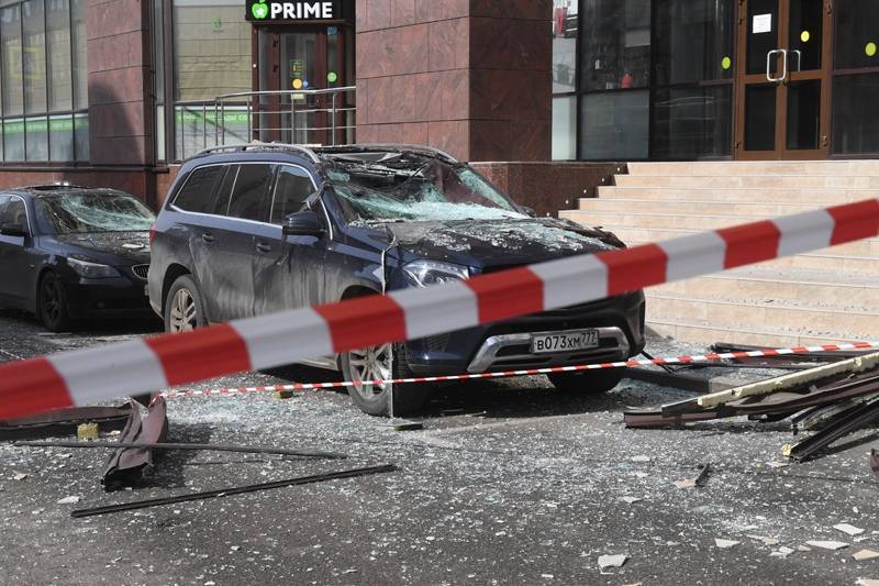 Двое пострадавших: подробности взрыва в бизнес-центре в Москве