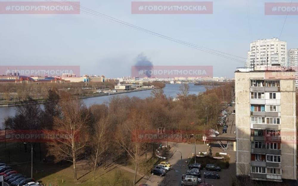 На юго-востоке Москвы произошёл пожар в нежилом здании