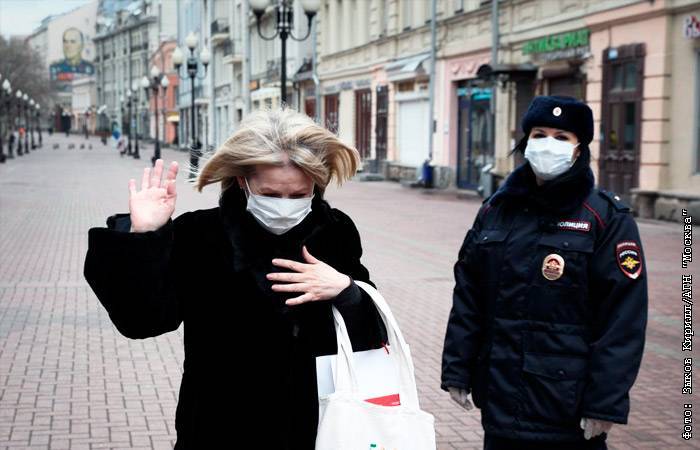 На нарушителей самоизоляции в Москве составили более 400 протоколов