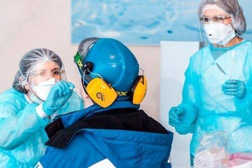 «Газпром нефть» начала масштабное тестирование сотрудников на коронавирус