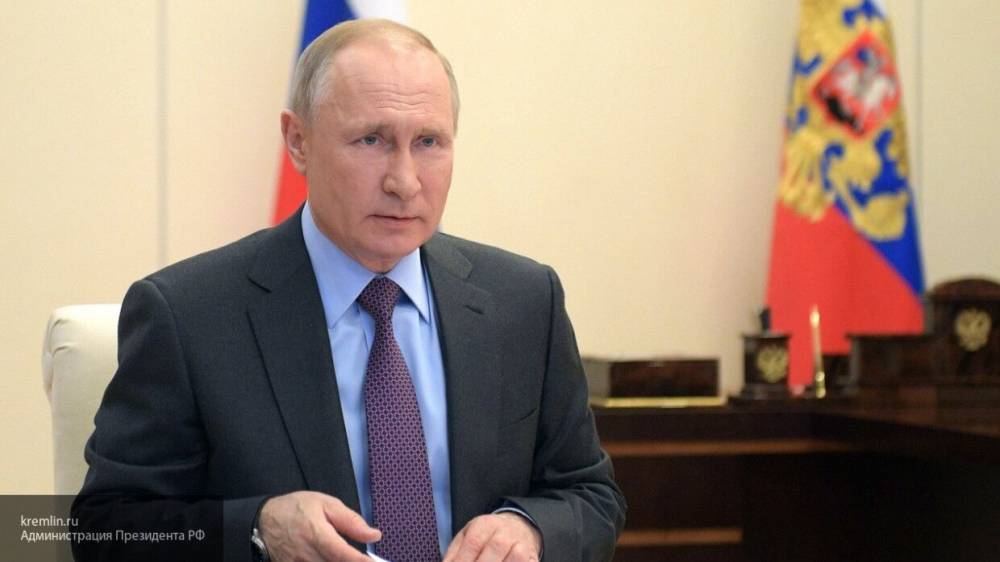 Путин заявил, что в условиях пандемии следует обеспечивать и внутреннюю безопасность
