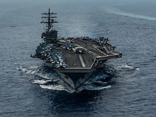 CNN.: Три авианосца ВМС США «инфицированы» коронавирусом