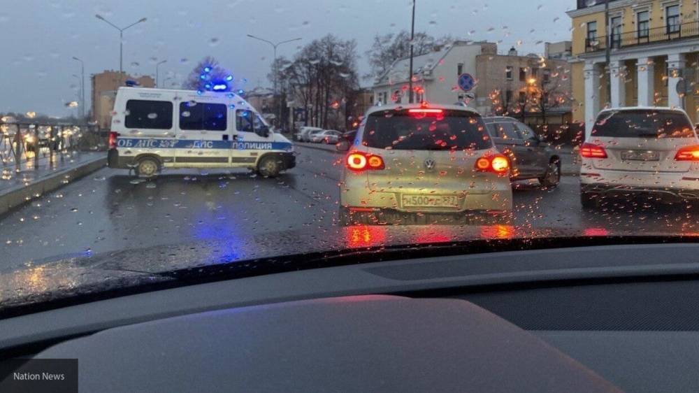 Массовое ДТП спровоцировало пробку в Приморском районе Петербурга