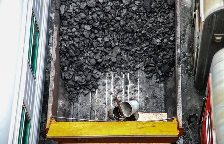 Украина ввела спецпошлины в размере 65% на импорт угля из России