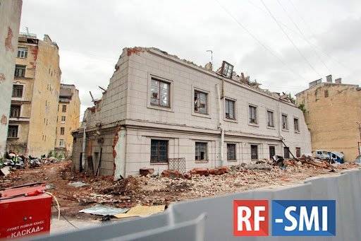 В Петербурге сносят здания АТС ради строительства жилья