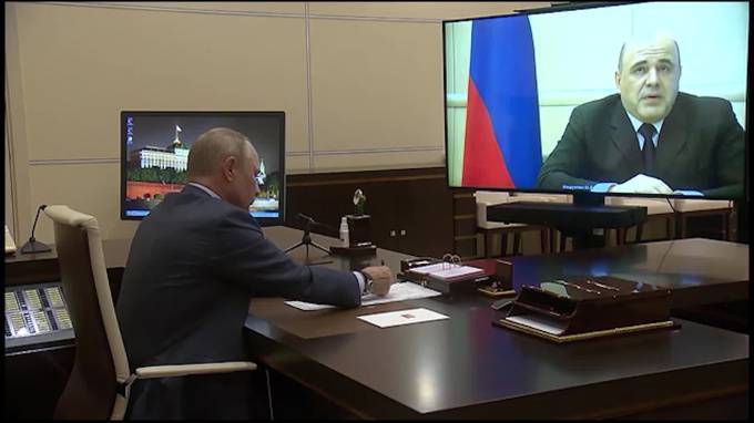 В Кремле опровергли сообщения о возможном уходе Мишустина с поста премьера