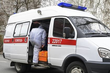 111 врачей и сотрудников НИИ скорой помощи в Петербурге заразились коронавирусом