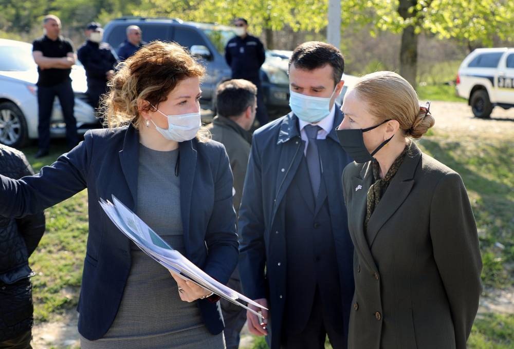 Келли Дегнан заявила о дезинформации вокруг лаборатории Лугара в период пандемии