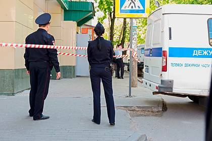 Российских полицейских начнут штрафовать за появление на работе без масок