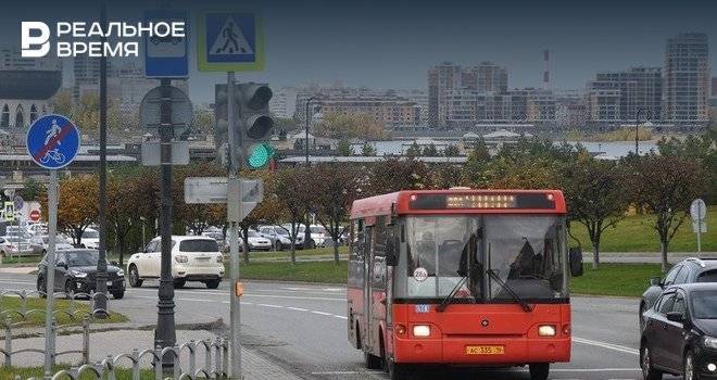 Почти 8 тысяч казанских врачей продлили бесплатный проезд в транспорте