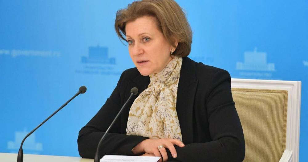 Попова допустила усиление ограничительных мер при нарушении изоляции