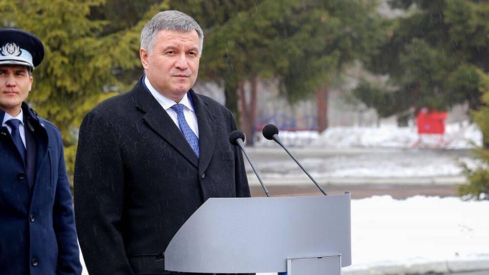 Глава МВД Украины пригрозил властям Черкасс за ослабление карантина