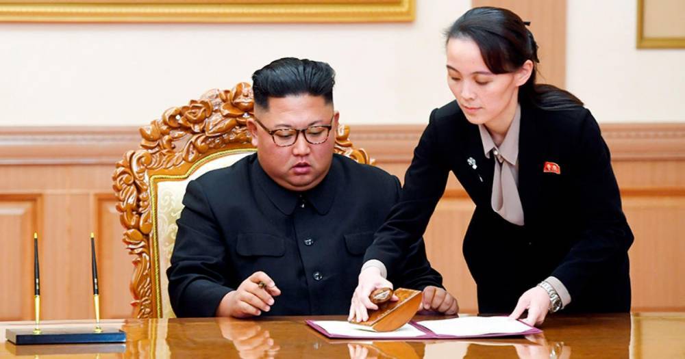 СМИ: перебежчик из КНДР рассказал о смерти Ким Чен Ына