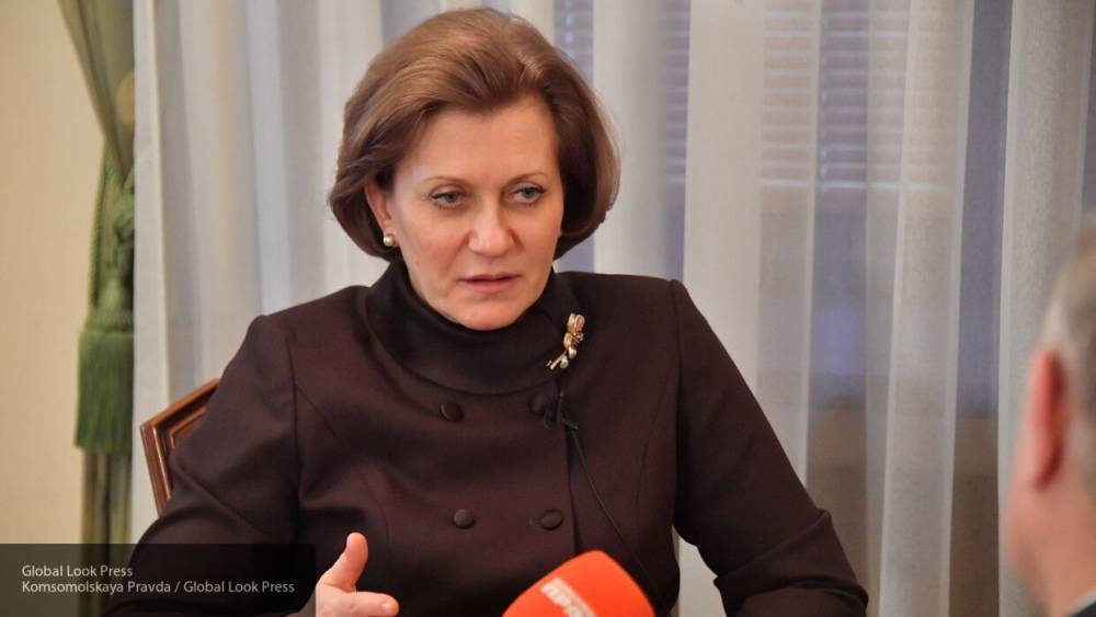 Попова объяснила, почему могут продлить режим самоизоляции в РФ