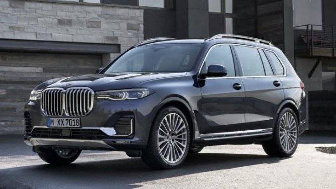 В России сертифицирована новая модификация BMW X7