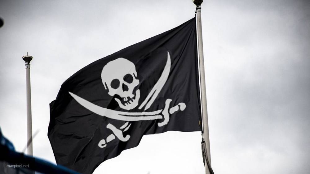 Гвинейские пираты атаковали два корабля с россиянами на борту в Африке