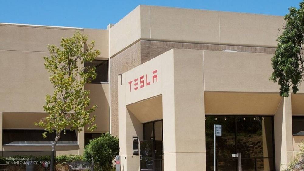 Завод Tesla в Калифорнии вернулся к работе спустя полтора месяца