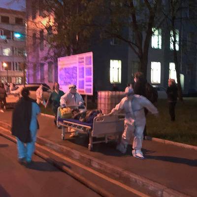 Депздрав Москвы открыл горячую линию по горевшей 50-й больнице
